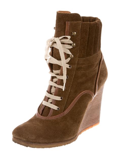 chloe wedge boots market value.